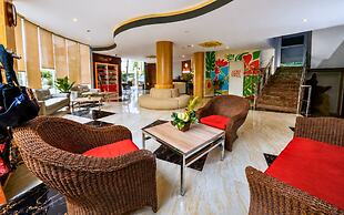Ayra Hotel Airport Solo
