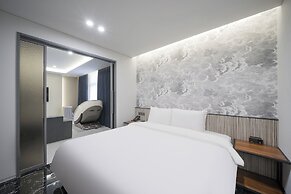 Hotel PIED Suseong