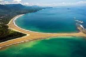 Canavida Villas & Resort