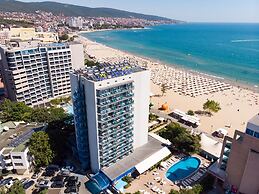Hotel Palace