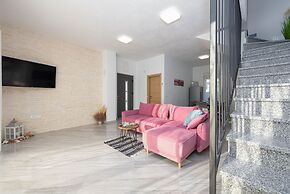 Villa Azeret