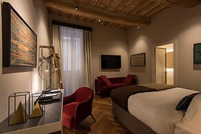 Times Suites Guesthouse - Etruria Collection