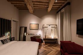 Times Suites Guesthouse - Etruria Collection