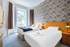 OYO The Lodge Bournemouth