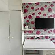 OYO The Lodge Bournemouth
