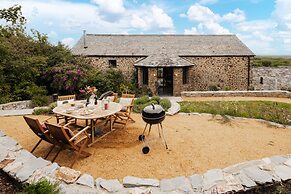 Hoppers Barn