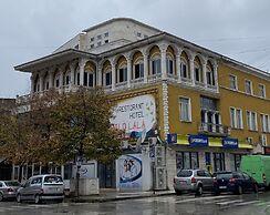 Pilo Lala Hotel