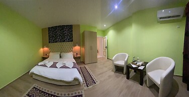 Pilo Lala Hotel
