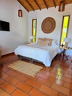 CASA EVE HOTEL