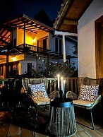 CASA EVE HOTEL