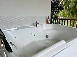 CASA EVE HOTEL