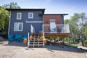 Luxury Loft Cottage In Manitou Beach