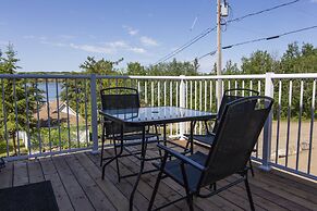 Luxury Loft Cottage In Manitou Beach