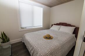 Luxury Loft Cottage In Manitou Beach