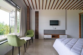 Hylife Hotel and Convention