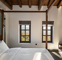 Unedo All Seasons Hotel
