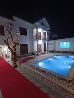 Grand Karavan