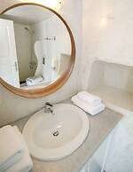 Vogue Suites
