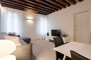 Sant'Angelo Apartment by Wonderful Italy