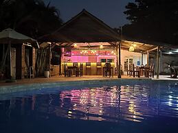 The moon kampot boutique