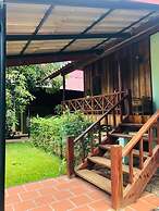 The moon kampot boutique