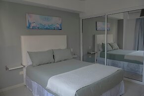 LINCOLN SUITE