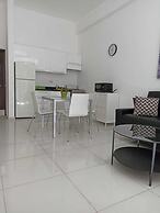 LINCOLN SUITE