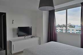 LINCOLN SUITE