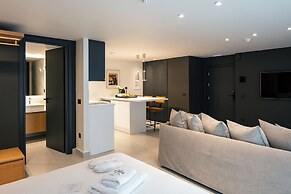 Porta Suites