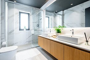 Porta Suites