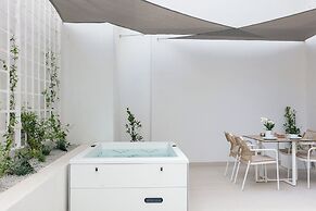 Porta Suites