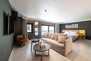 Porta Suites