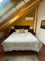 Oasis Hotel