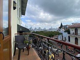 Oasis Hotel