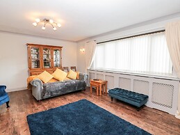5 Westwood Road