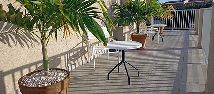 1-bed Apartment Sleeps 4 With Pool