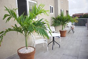 1-bed Apartment Sleeps 4 With Pool