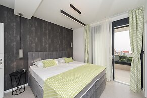 Luxury villas Joy