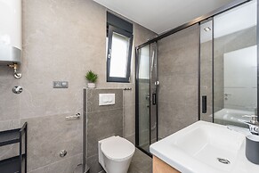 Luxury villas Joy
