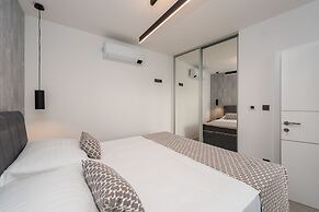 Luxury villas Joy