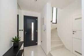 Luxury villas Joy