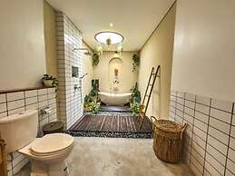 Good Vibe Villa - 3 Bdrm Luxury Villa