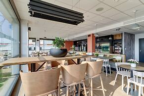 B&B HOTEL Dijon Valmy Toison d'Or