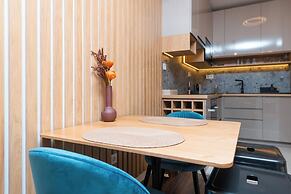 WaterFront City Apartments by FirstHost
