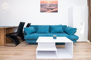 WaterFront City Apartments by FirstHost