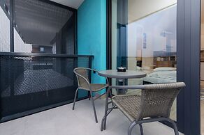 WaterFront City Apartments by FirstHost