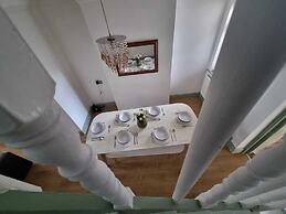 Stylishly Designed House Dartford