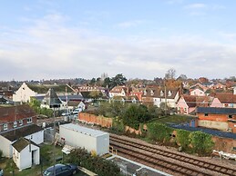 Woodbridge Penthouse