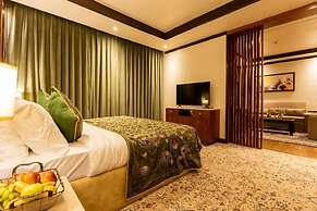 Apple Orchard Resort & Spa - Overlooking Zabarwan Mountain