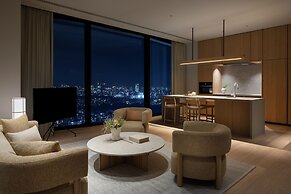 BELLUSTAR TOKYO, A Pan Pacific Hotel
